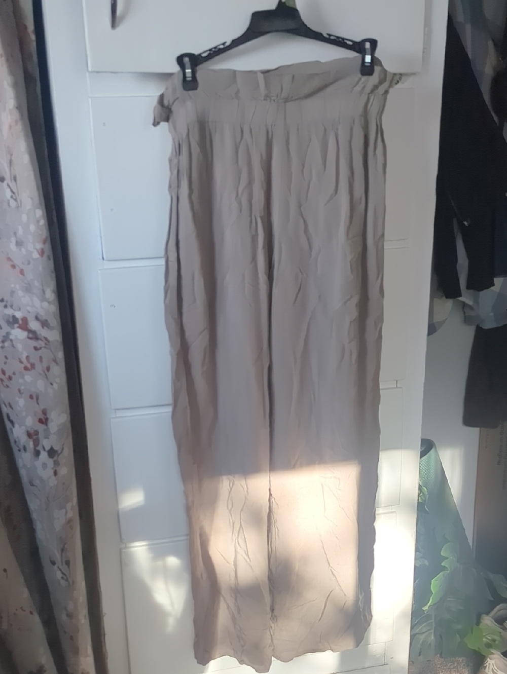 Tresics Beige Elastic-Waist Wide Leg Pants